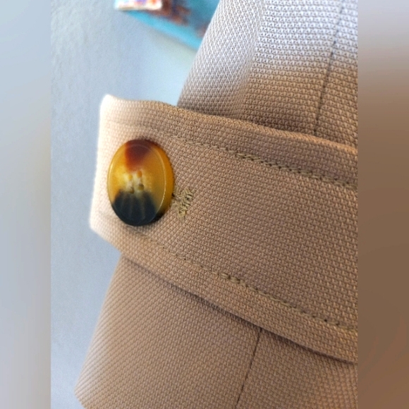 Soft Surroundings Town & Country Tan Trench Coat Pleated Back Detail Size M - Picture 6 of 13